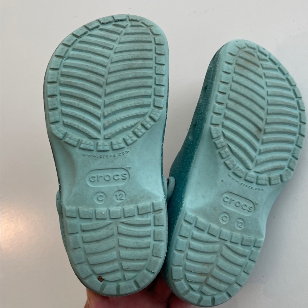 Crocs Kids Glitter Aqua Teal Shoes - Picture 5 of 5